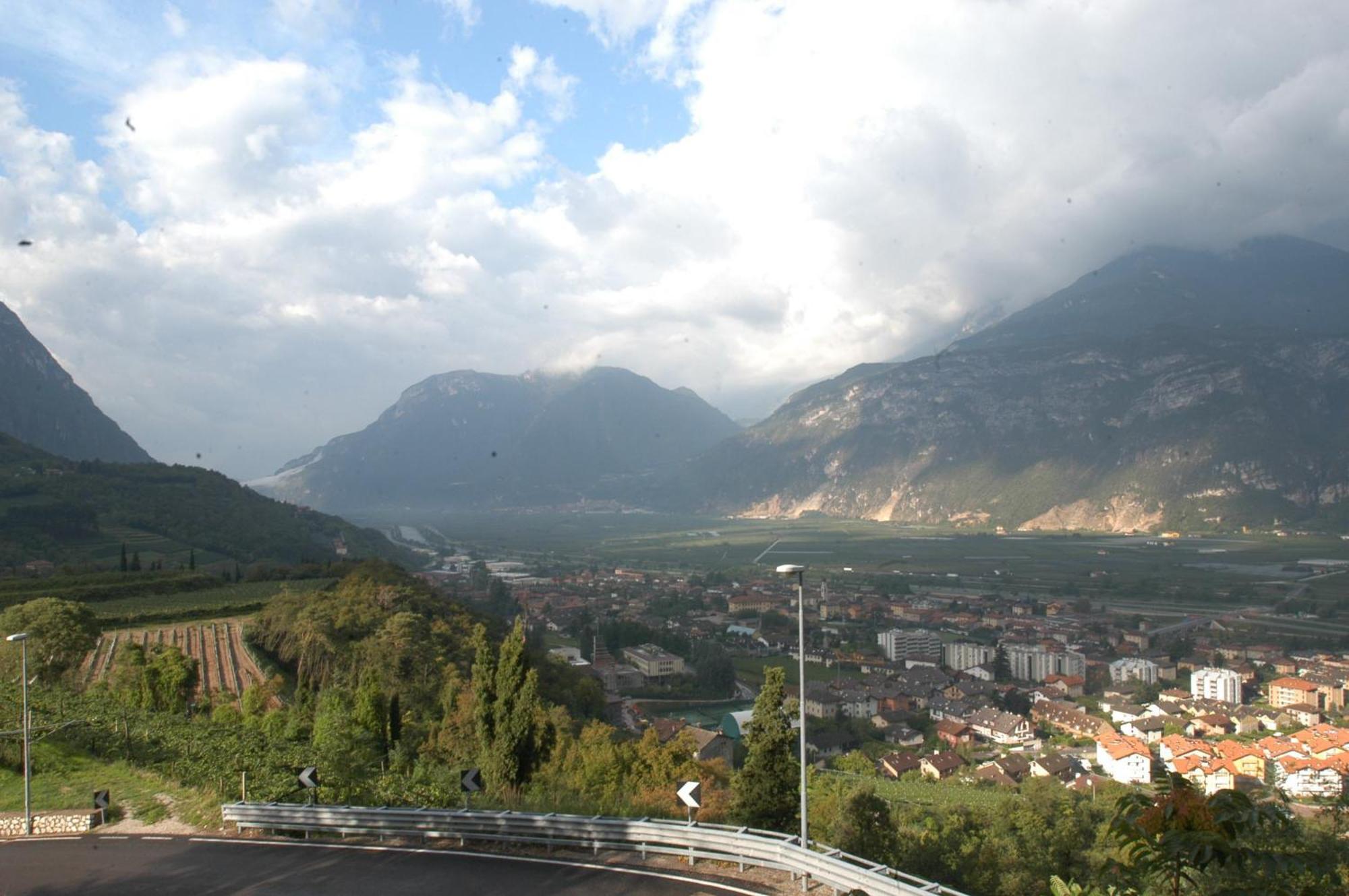 Villa Bertagnolli - Locanda Del Bel Sorriso Тренто Екстер'єр фото